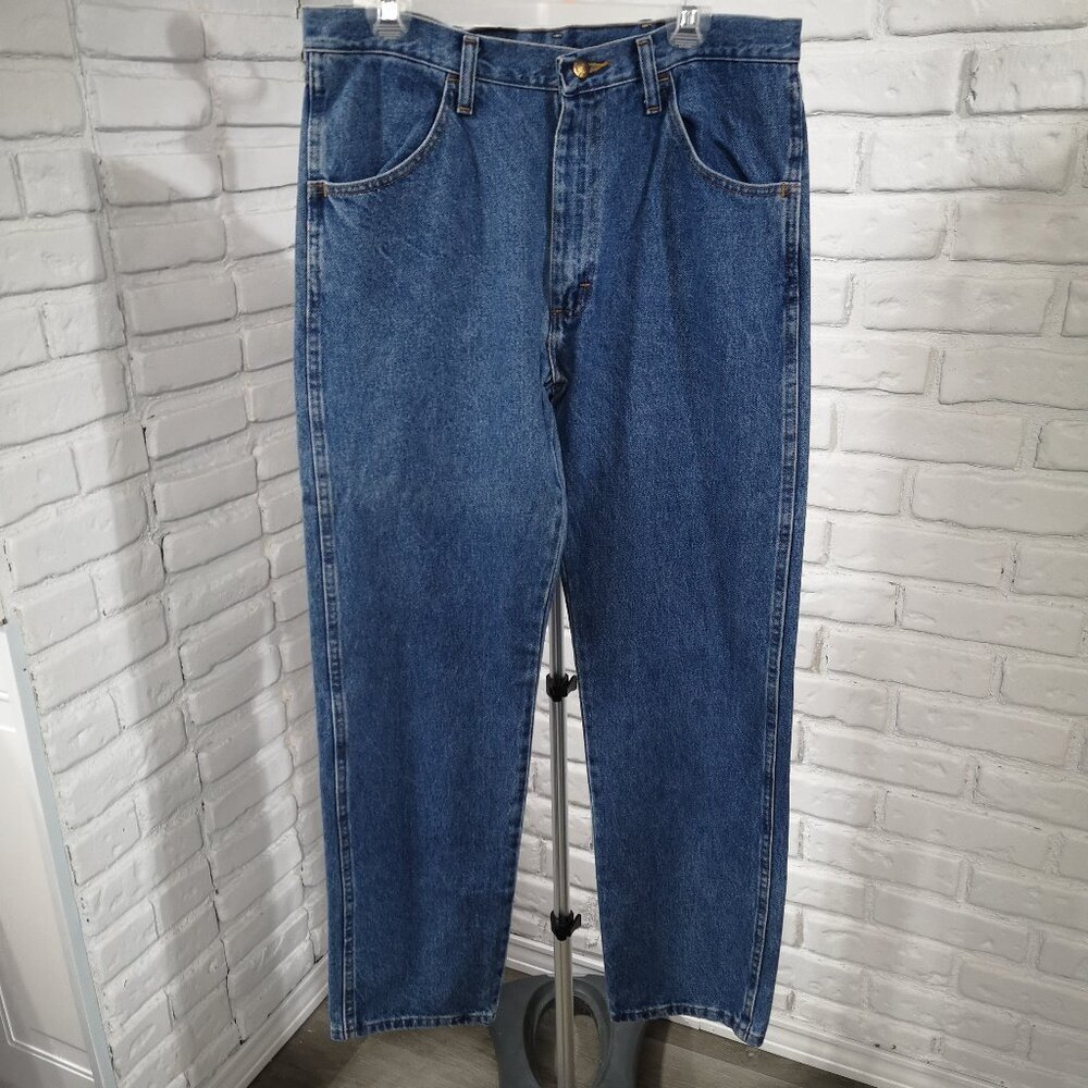 NWT Rustler Men's Size 34/32 Regular Medium Wash Straight Leg Heavy Duty Denim